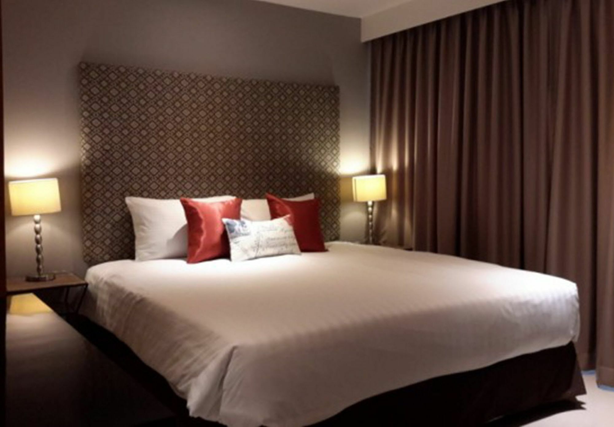 Hotel Check In Saladaeng (Adults Only) Bangkok Esterno foto